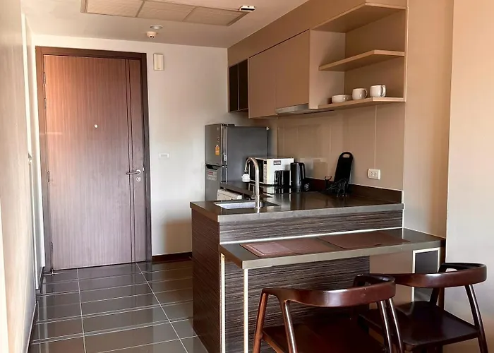 Modern & Cozy Nest 3 Mins To Bts Saphan Khwai