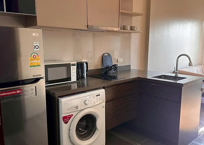 Modern & Cozy Nest 3 Mins To Bts Saphan Khwai 公寓 曼谷