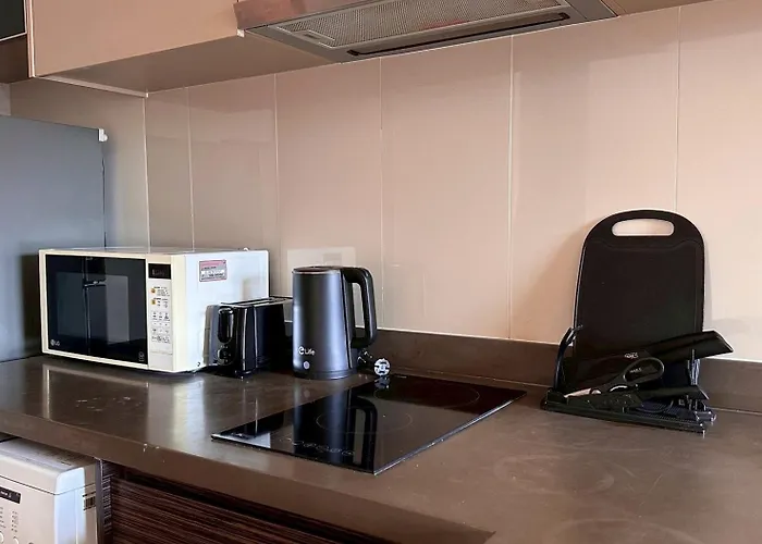公寓 Modern & Cozy Nest 3 Mins To Bts Saphan Khwai